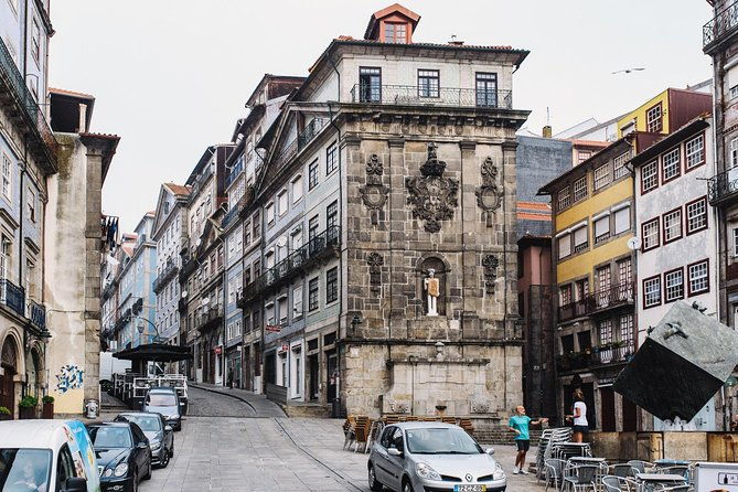 authentic-oporto-walking-tour-with-wine-tasting