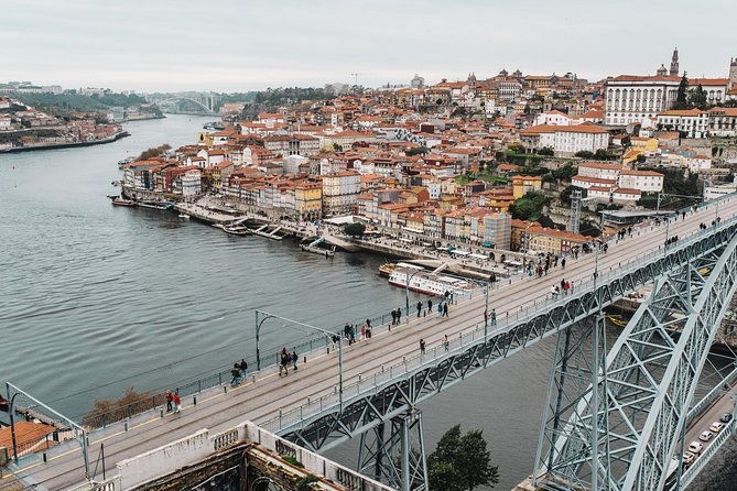 authentic-oporto-walking-tour-with-wine-tasting