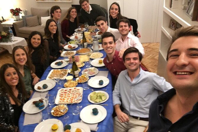 authentic-paella-dinner-in-valencia-by-masterchef-contestants