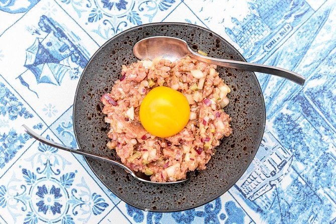 authentic-portuguese-cooking-class-and-dinner-in-a-lisbon-home