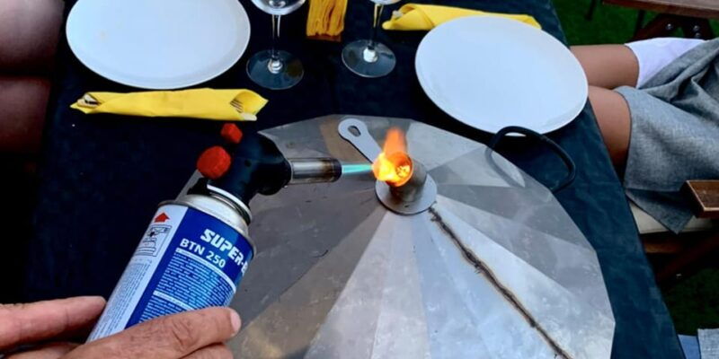 authentic-premium-paella-sangria-class-in-a-design-rooftop