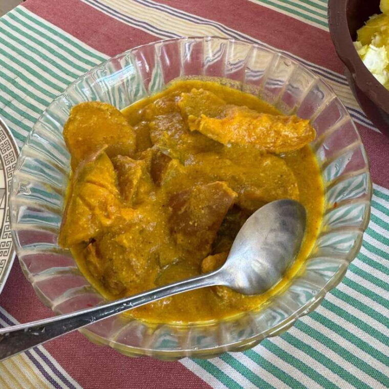 authentic-sri-lankan-village-experience-with-local-family