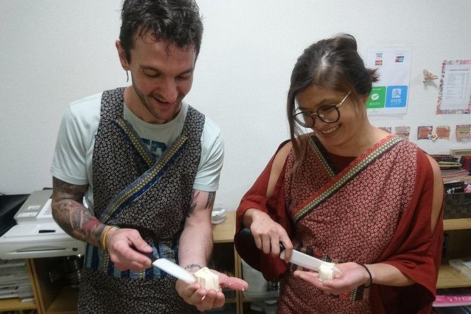 authentic-sushi-course-cooking-class