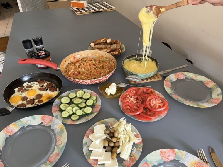 authentic-turkish-breakfast-cooking-at-home-with-locals