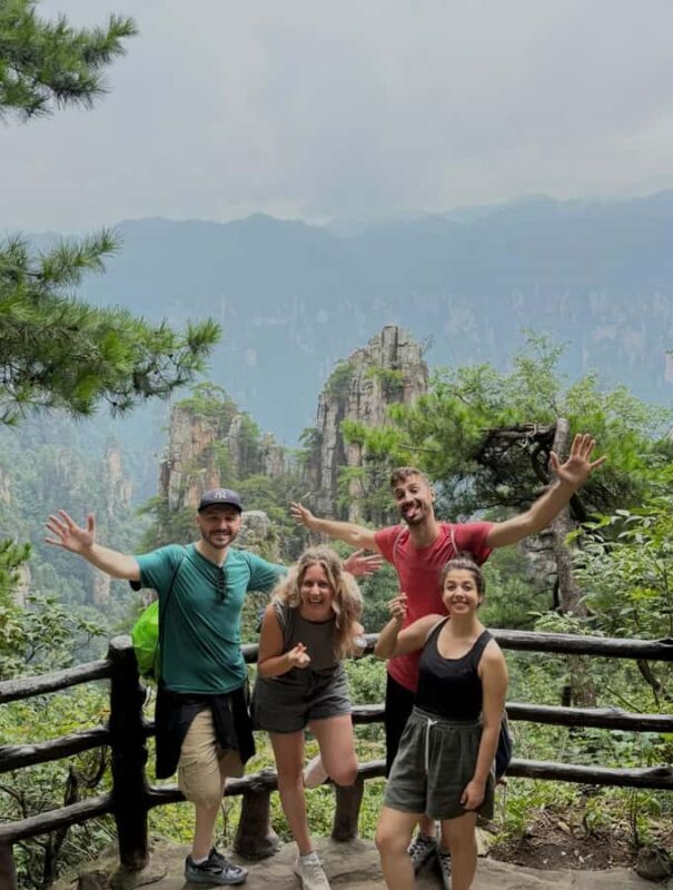 Avatar or Tianmen Mountain Group Tour & Glass Bridge Option - Key Points