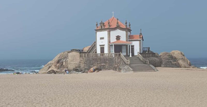 aveiro-costa-nova-unique-daytrip-from-porto