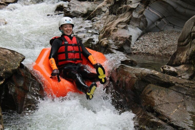 aviemore-cairngorms-river-tubing-river-feshie