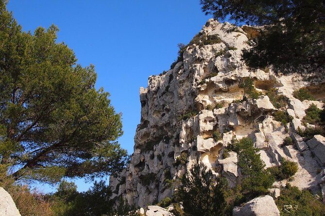 Avignon, Les Baux, St Remy and Arles from MARSEILLE - FAQs