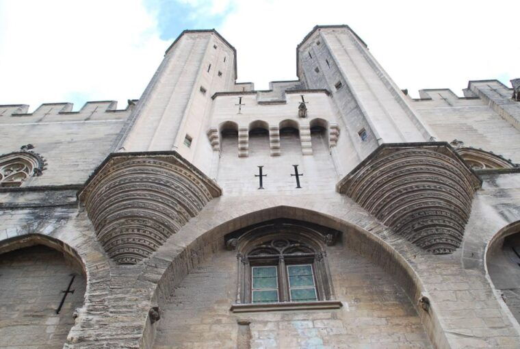 avignon-saint-remy-les-baux-pont-du-gard-full-day