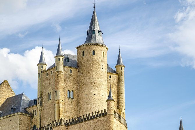 avila-and-segovia-tour-with-monuments-and-gastronomic-lunch-from-madrid