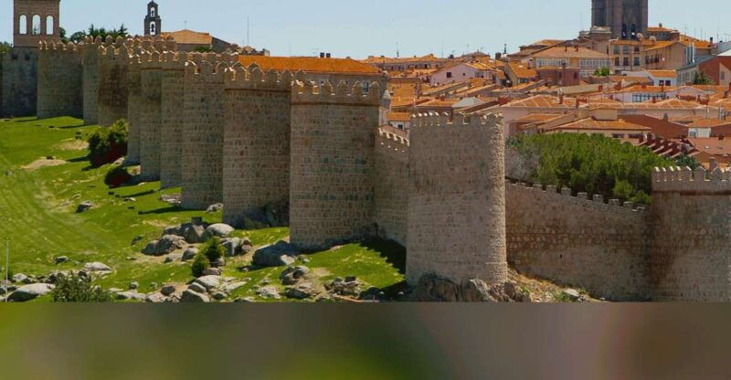 avila-private-tour-of-the-historic-center-and-basilica-of-san-vicente