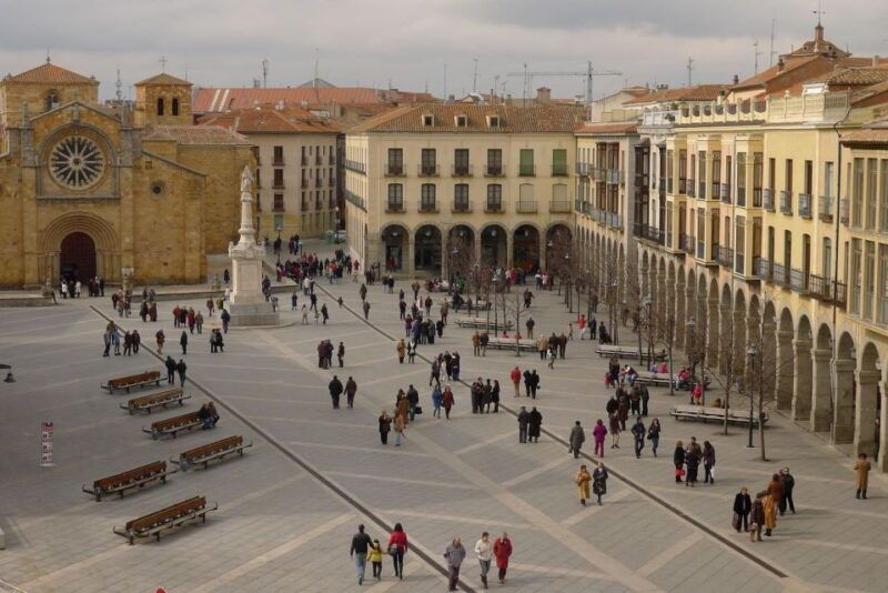 avila-private-walking-tour