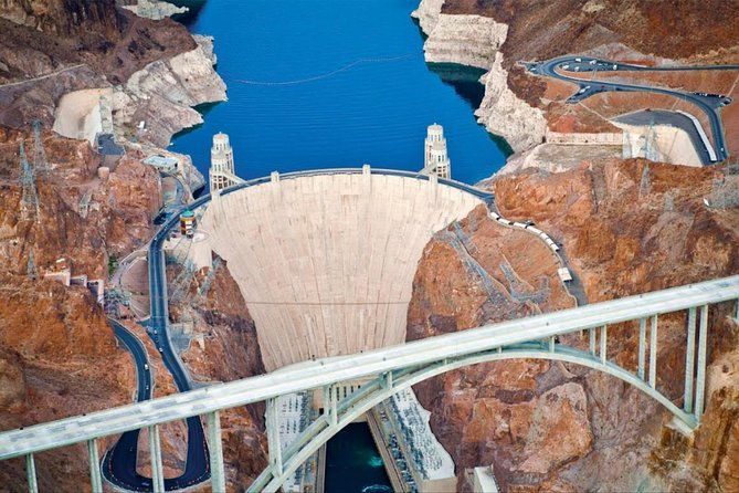 award-winning-3-hour-hoover-dam-mini-tour-small-group-from-vegas