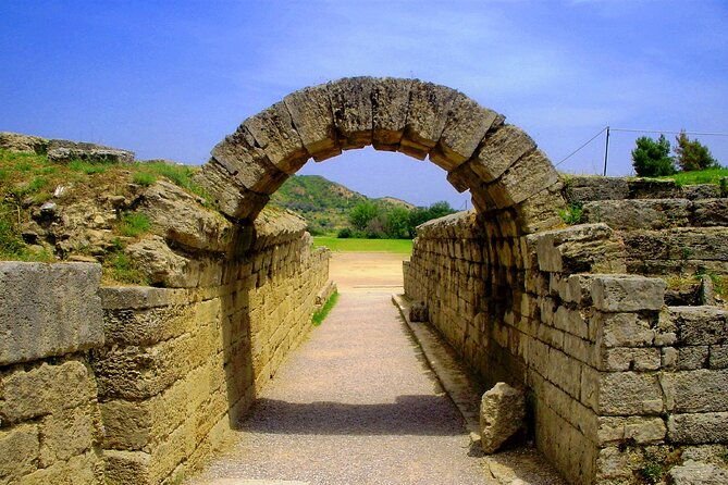 awe-inspiring-2-days-private-tour-to-delphi-and-olympia