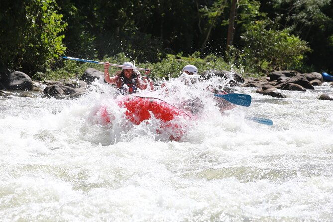 awesome-fun-rafting-class-3-balsa-river-5-hour-tour-in-la-fortuna
