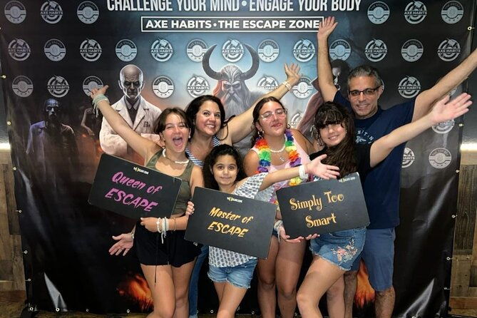 axe-throwing-axeperience-90-min-2