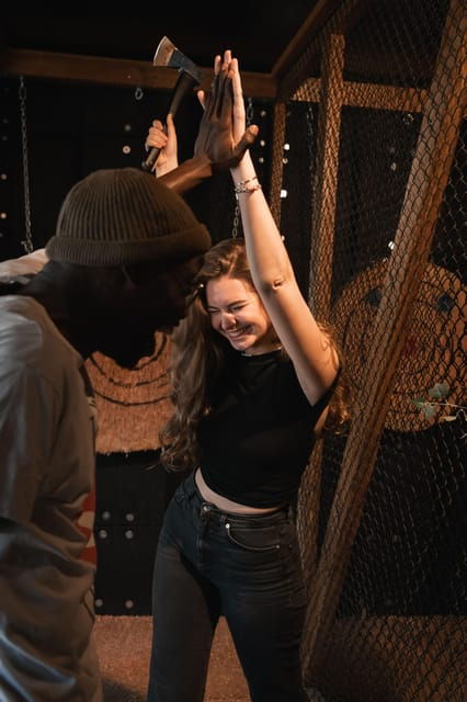 axe-throwing-experience-in-berlin