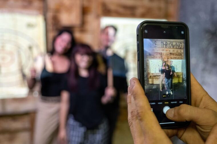 axe-throwing-in-fun-arena-in-the-centre-of-prague