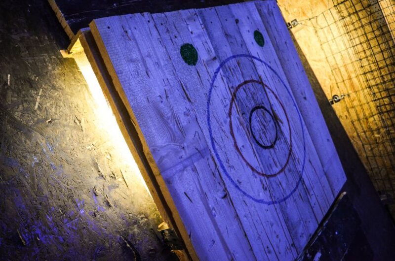 axe-throwing-krakow-by-axe-nation-vip