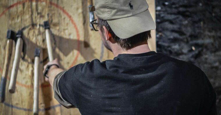 axe-throwing-krakow-by-axe-nation-vip