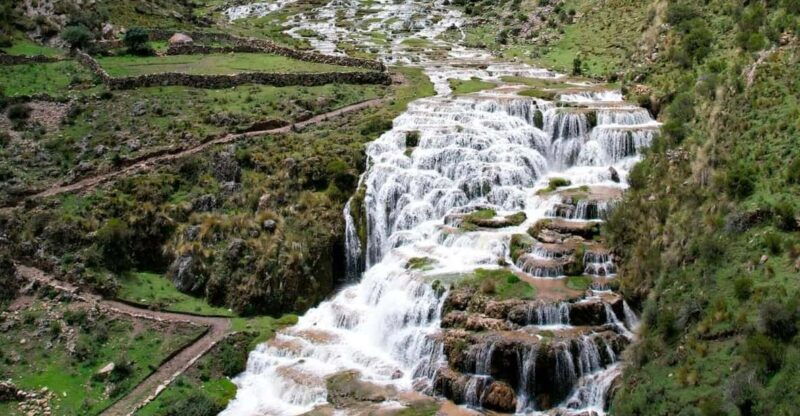 ayacucho-sarhua-waterfall-valley