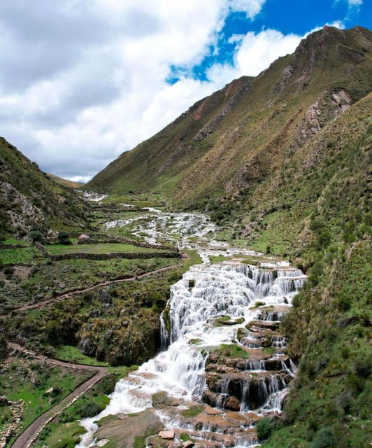 ayacucho-sarhua-waterfall-valley