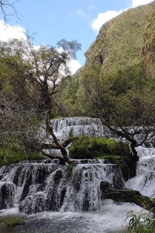 ayacucho-sarhua-waterfall-valley