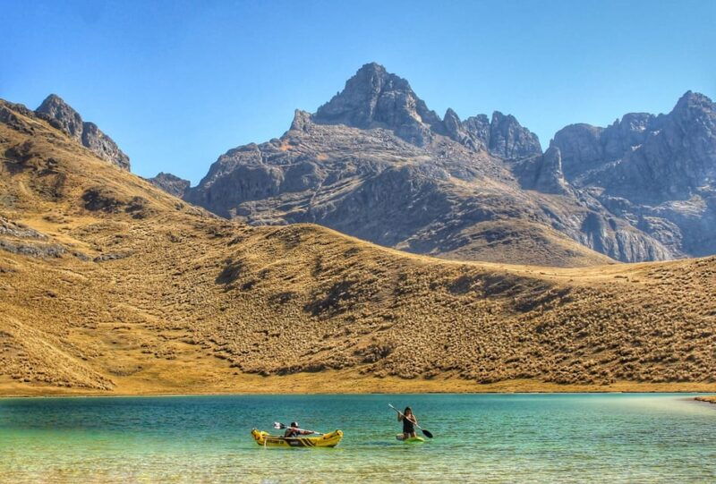 ayacucho-verdecocha-lagoon-emerald-lagoon