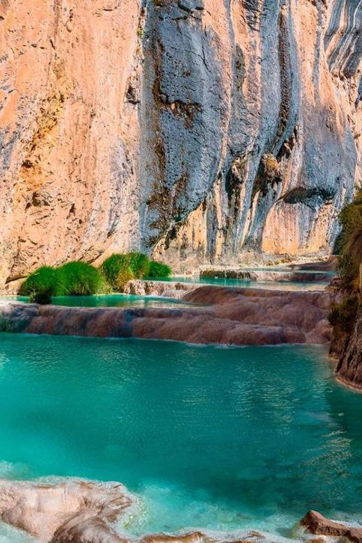 ayacucho-visit-to-millpu-turquoise-waters-2