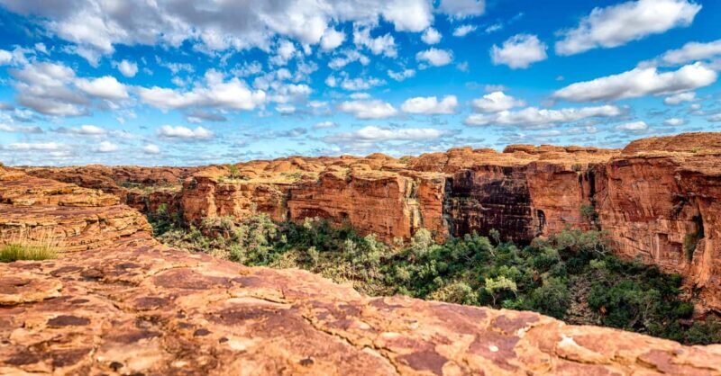 Ayers Rock: Overnight Kings Canyon Experience - Key Points  
