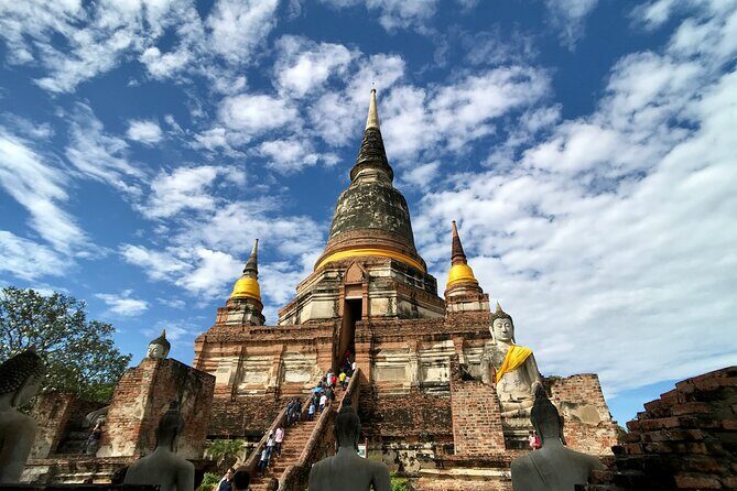 Ayutthaya Landmark Tour with Famous Temple & Floating Market - FAQs