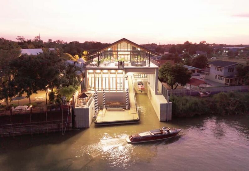 Ayutthaya: Luxury Hacker Craft Boat Cruise Temple sightsee - Key Points