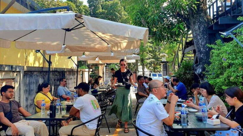 ayutthaya-sabieng-riverside-restaurant-travellers-lunch