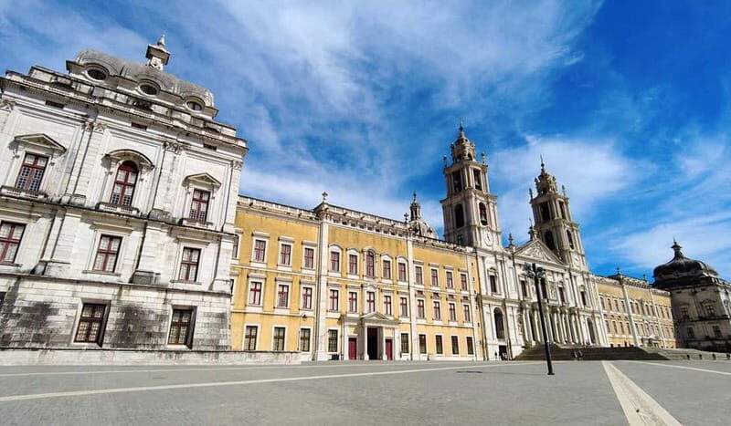 Azenhas do Mar, Ericeira & Mafra - Private Tour from Lisbon - FAQs