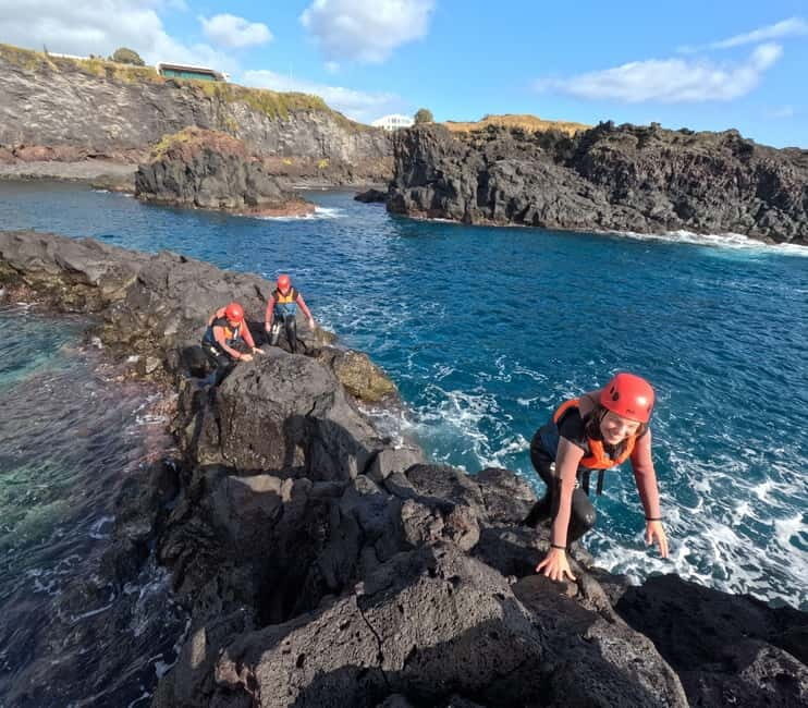 Azores Coasteering - Caloura l S.Miguel - Detailed Breakdown of the Itinerary