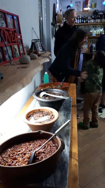 Azores: Dinner with a Local Family and Lots of Fun - Beverages and Conversation