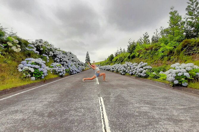azores-shore-excursion-sete-cidades-blue-green-twin-crater-lakes