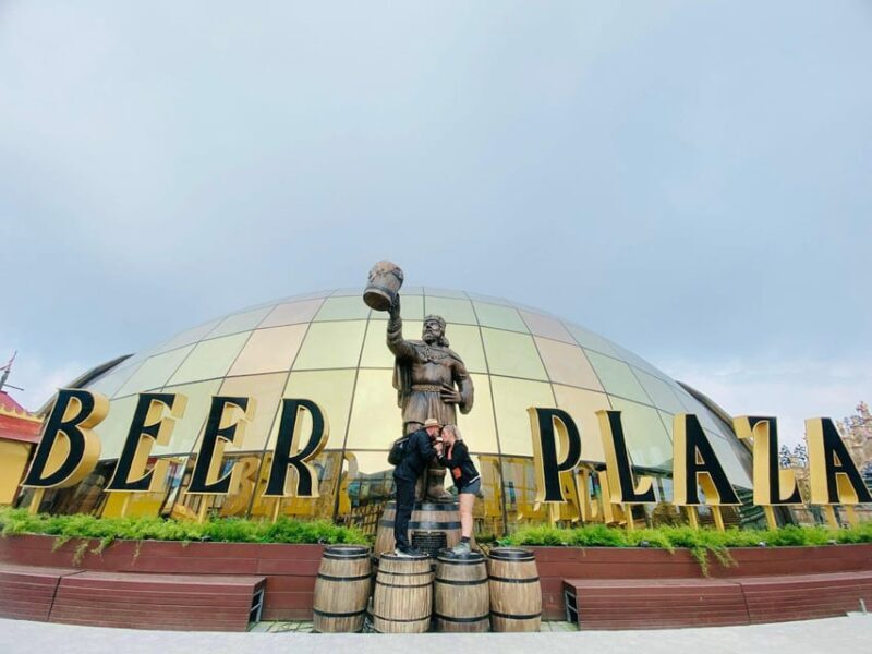 Ba Na Hills Golden Bridge Deluxe Max 12pax Group from DaNang - Key Points