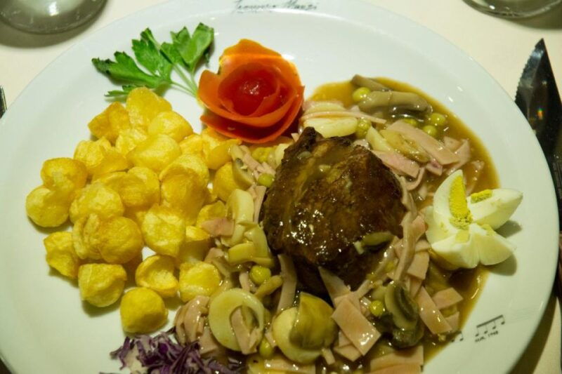 ba-tango-show-and-optional-dinner-at-esquina-homero-manzi
