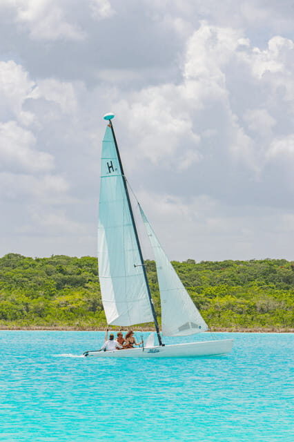 Bacalar: Catamaran Private Sailing between Mangroves - Who Will Love This Tour?
