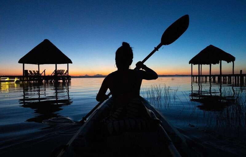 bacalar-full-day-kayak-rental-in-the-lagoon-of-seven-colors
