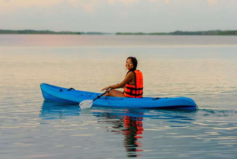 bacalar-full-day-kayak-rental-in-the-lagoon-of-seven-colors