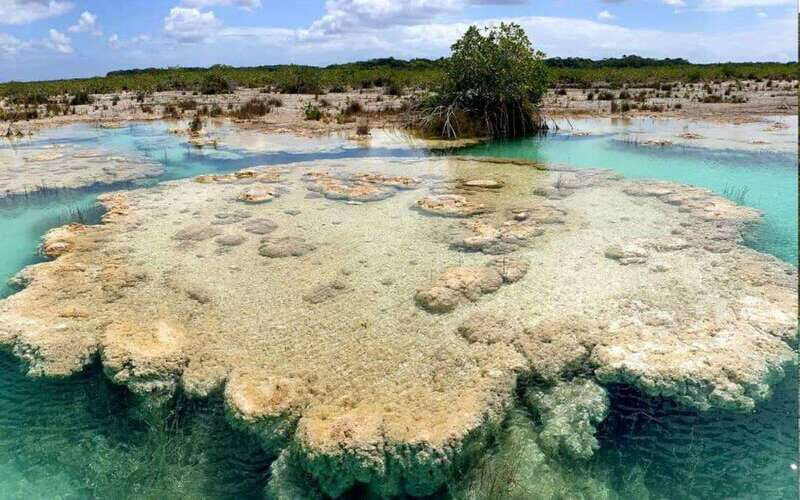 Bacalar: Magnificent Bacalar Lagoon Exclusive Boat Tour - An In-Depth Look at the Bacalar Lagoon Boat Tour