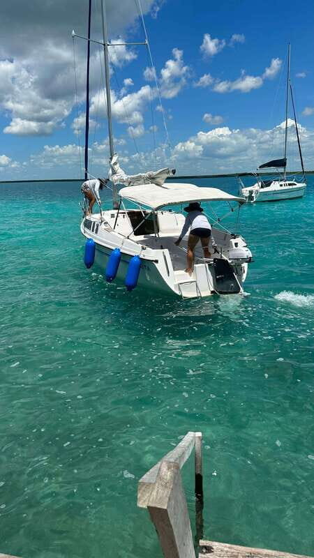 Bacalar sailing and snorkeling 4 hour day trip - Discovering Bacalar’s Lagoon on a Sailboat