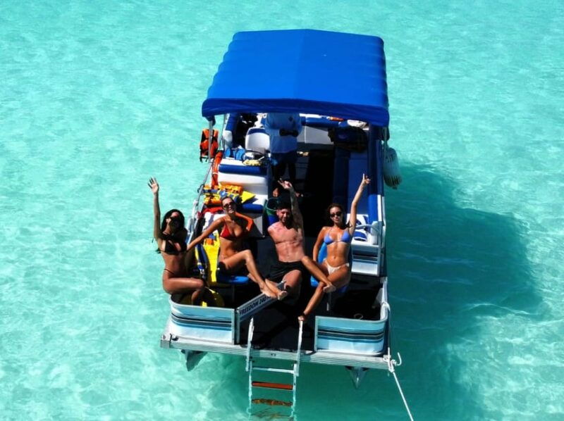 bacalar-shared-pontoon-boat-tour