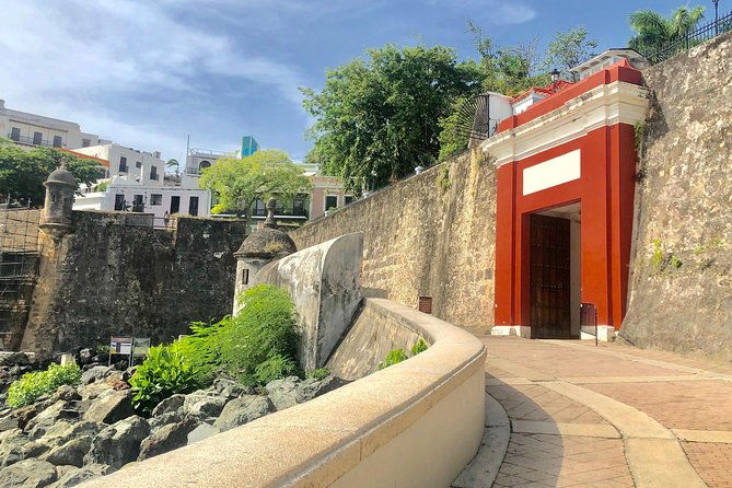 bacardi-rum-distillery-and-old-san-juan-tour