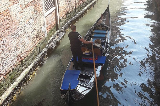 bacaro-tour-in-venice-walk-eat-and-drink-in-venice-3