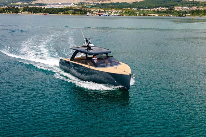 bachelorette-or-hen-party-boat-from-trogir-and-split