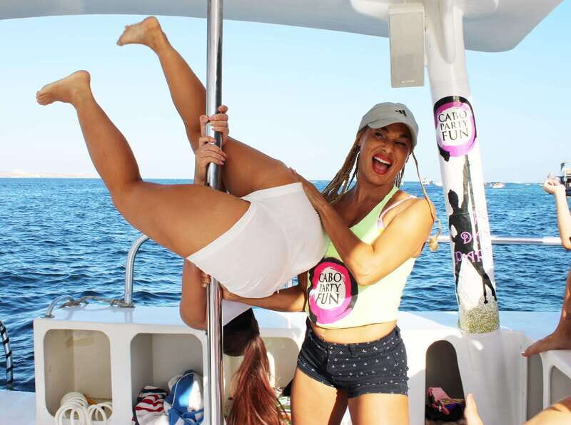 BACHELORETTE PARTY BOAT | Pole Dance Private Charter Boat - Practical Tips & What to Expect  