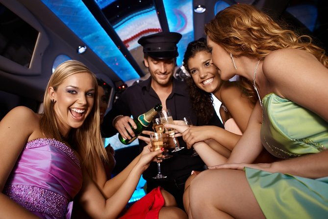 bachelorette-party-bus-club-crawl